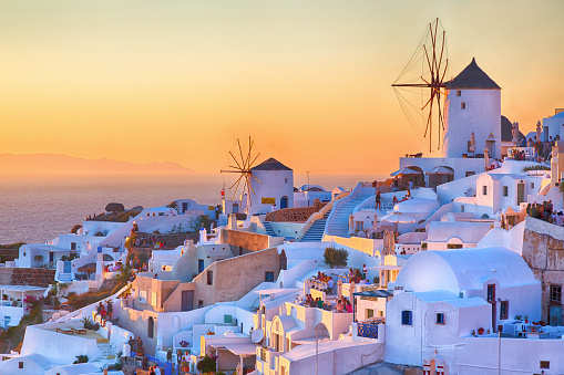  THE BEST PLACES TO VISIT IN GREECE